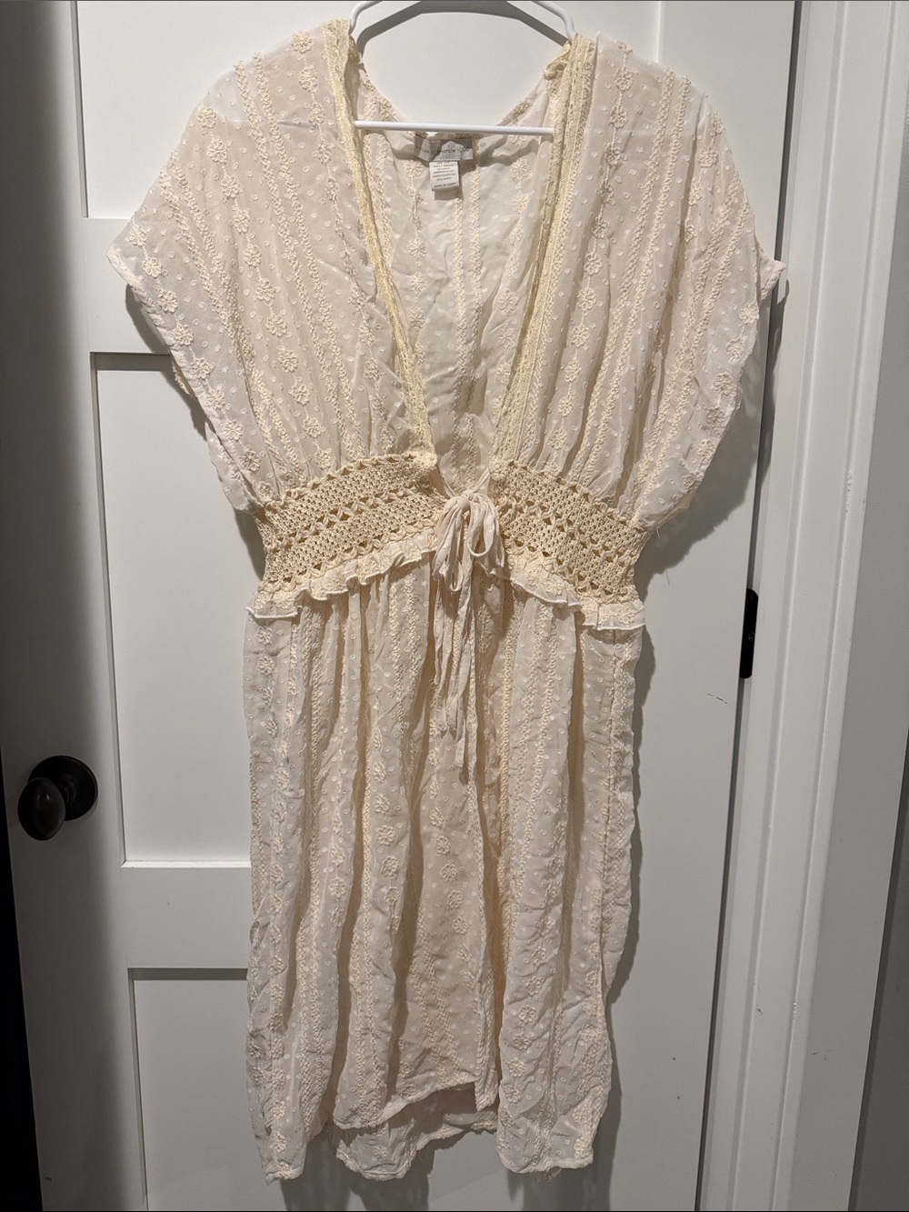 Light Cream Lace Tie-Waist Midi Duster